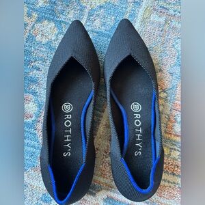 Rothys the point black ballet flat 8.5
